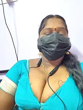 Snapshot of bakyasree143 chatting on 30, 10, 2025 bakyasree143 online show from 30, 10, 2025