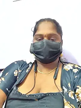 Snapshot of bakyasree143 chatting on 1, 11, 2025 bakyasree143 online show from 1, 11, 2025