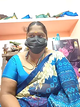 Snapshot of bakyasree143 chatting on 18, 11, 2025 bakyasree143 online show from 18, 11, 2025