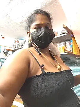 Snapshot of bakyasree143 chatting on 4, 12, 2025 bakyasree143 online show from 4, 12, 2025