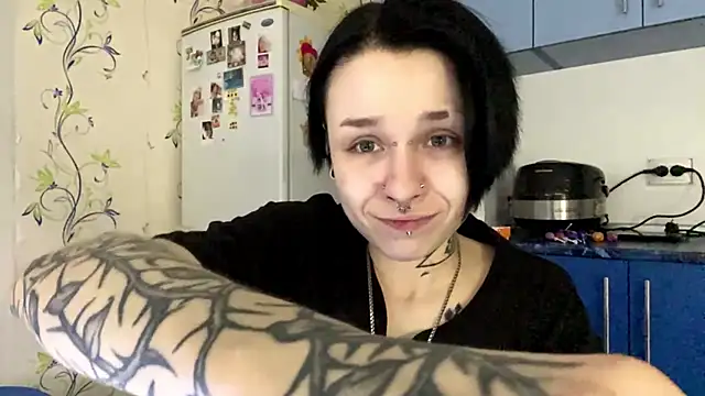 Snapshot of CandaceBlaze chatting on 4, 10, 2025 CandaceBlaze online show from 4, 10, 2025