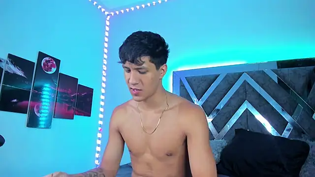 Snapshot of Robertmiller21 chatting on 27, 9, 2025 Robertmiller21 online show from 27, 9, 2025