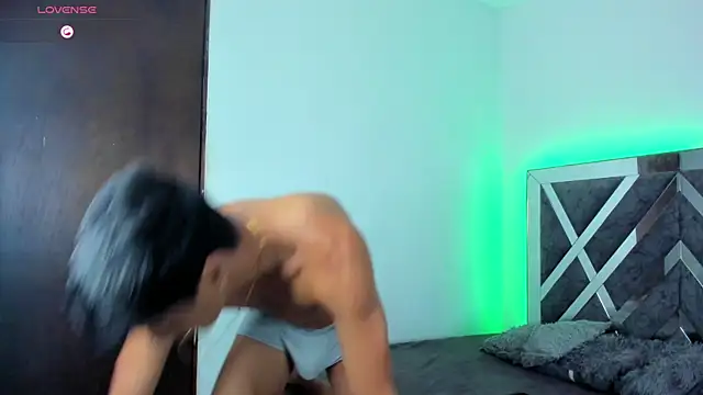 Robertmiller21 online show from 17, 4, 2026