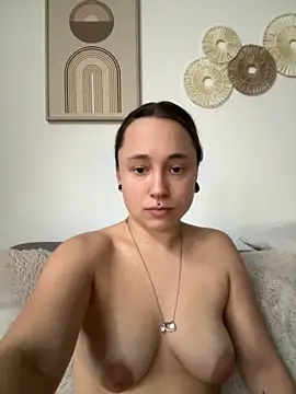 Snapshot of stelli_99 chatting on 5, 12, 2025 stelli 99 online show from 5, 12, 2025