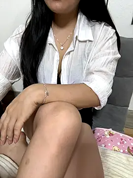 Snapshot of kem_2000 chatting on 21, 10, 2025 kem 2000 online show from 21, 10, 2025