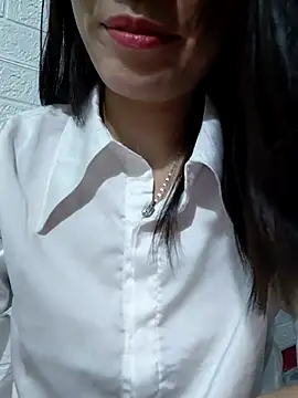 Singlemom69x online show from 15, 11, 2025