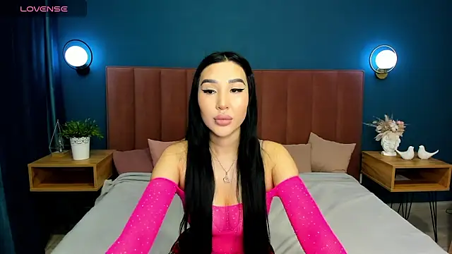 Snapshot of Jennifer_Munoz chatting on 12, 11, 2025 Jennifer Munoz online show from 12, 11, 2025