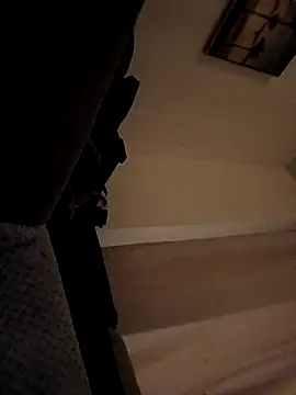 Snapshot of Woodern chatting on 4, 12, 2025 Woodern online show from 4, 12, 2025