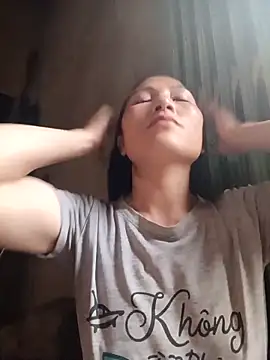 YAYAA-502 online show from 4, 10, 2025