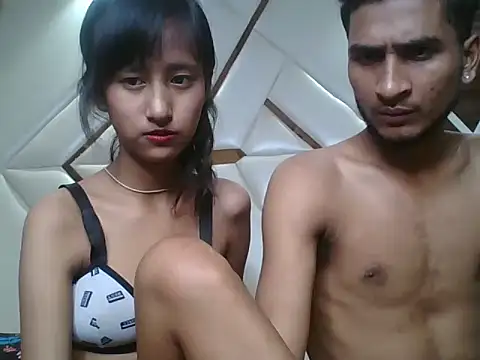 lily 9900 online show from 16, 9, 2025