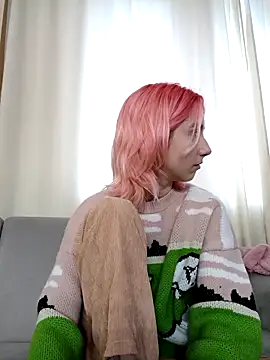 Snapshot of Liann_Stark chatting on 13, 11, 2025 Liann Stark online show from 13, 11, 2025