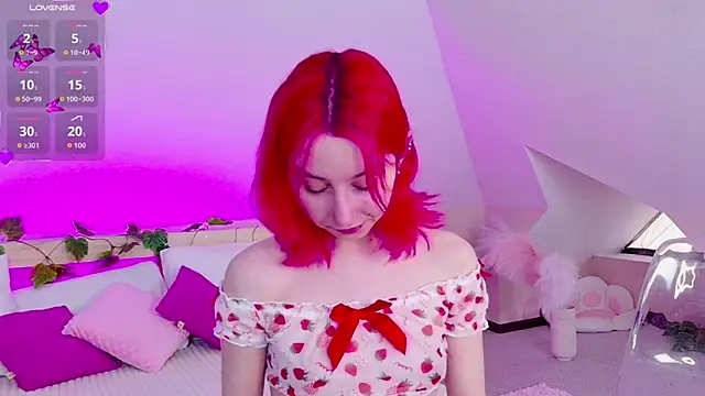 Snapshot of Liann_Stark chatting on 12, 4, 2026 Liann Stark online show from 12, 4, 2026