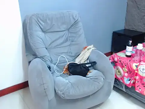 Snapshot of sanabeltits202cl chatting on 11, 10, 2025 sanabeltits202cl online show from 11, 10, 2025