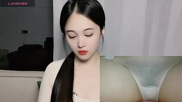 woaiqinqin online show from 5, 11, 2025