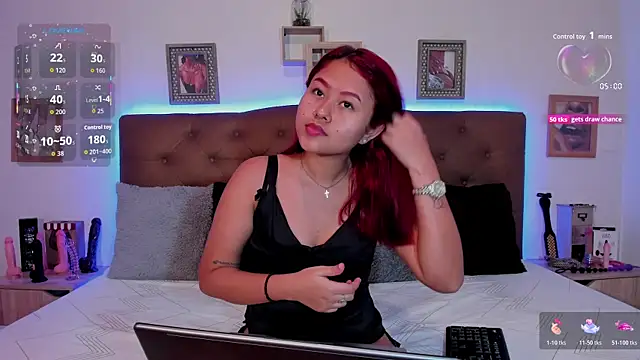 Snapshot of MAYASMITH__ chatting on 3, 11, 2025 MAYASMITH online show from 3, 11, 2025