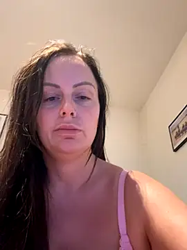 Snapshot of nightingale27 chatting on 9, 10, 2025 nightingale27 online show from 9, 10, 2025