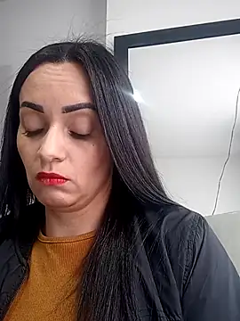 Snapshot of sarita_star chatting on 4, 11, 2025 sarita star online show from 4, 11, 2025