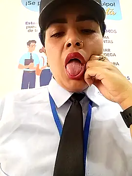 Snapshot of MAYE__13 chatting on 5, 11, 2025 MAYE 13 online show from 5, 11, 2025