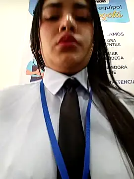 Snapshot of MAYE__13 chatting on 25, 11, 2025 MAYE 13 online show from 25, 11, 2025