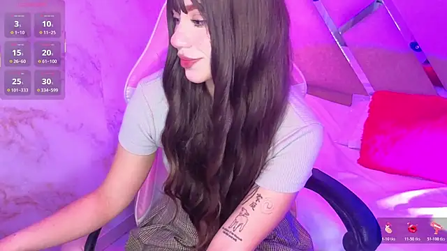 Snapshot of ZharaLux chatting on 29, 11, 2025 ZharaLux online show from 29, 11, 2025