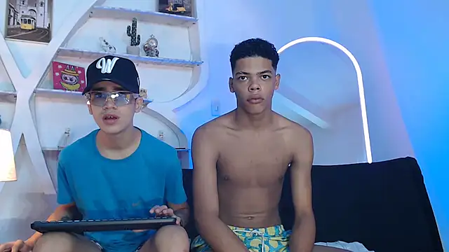 PRETTY FEM online show from 11, 9, 2025