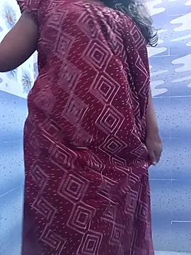 Snapshot of Aaradhya_Sharma chatting on 29, 10, 2025 Aaradhya Sharma online show from 29, 10, 2025