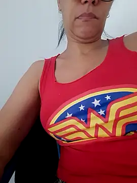 Snapshot of Marcellylinda chatting on 12, 11, 2025 Marcellylinda online show from 12, 11, 2025