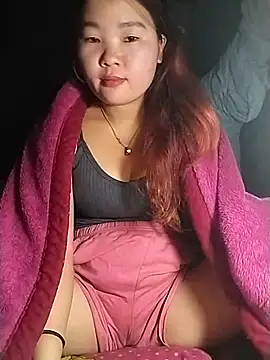 lylylove online show from 12, 3, 2026