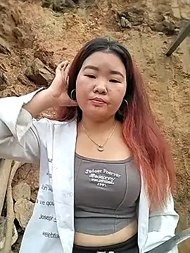 lylylove online show from 27, 3, 2026