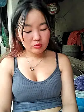 Snapshot of lylylove chatting on 14, 7, 2026 lylylove online show from 14, 7, 2026