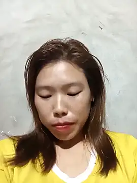 Snapshot of Ngocmi909 chatting on 29, 10, 2025 Ngocmi909 online show from 29, 10, 2025