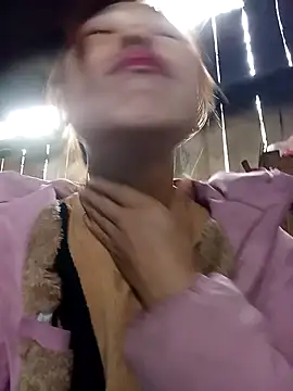 Snapshot of Ngocmi909 chatting on 20, 11, 2025 Ngocmi909 online show from 20, 11, 2025