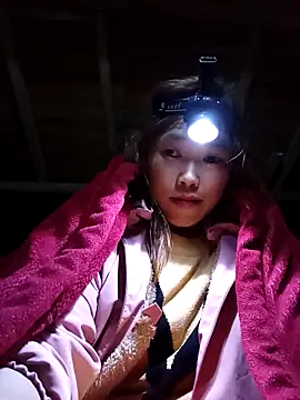 Snapshot of Ngocmi909 chatting on 26, 11, 2025 Ngocmi909 online show from 26, 11, 2025