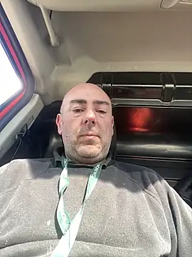 Richmcgee online show from 26, 3, 2026