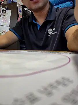 Snapshot of anggllaaa chatting on 22, 10, 2025 anggllaaa online show from 22, 10, 2025