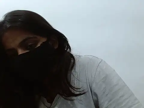 Snapshot of Vaani_Singha chatting on 13, 9, 2025 Vaani Singha online show from 13, 9, 2025