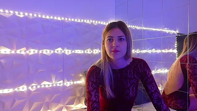 Aishha  online show from 23, 10, 2025