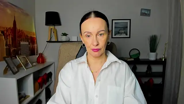 Snapshot of Velvet_Jasmine chatting on 22, 12, 2025 Velvet Jasmine online show from 22, 12, 2025