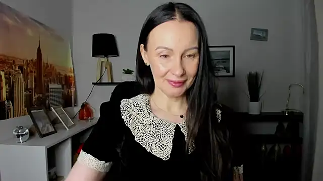 Snapshot of Velvet_Jasmine chatting on 5, 2, 2026 Velvet Jasmine online show from 5, 2, 2026