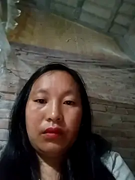 Snapshot of miss-su chatting on 11, 4, 2026 miss-su online show from 11, 4, 2026
