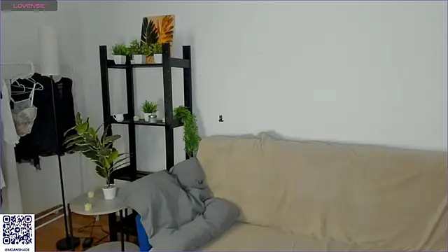 Snapshot of BlurryWish chatting on 28, 11, 2025 BlurryWish online show from 28, 11, 2025