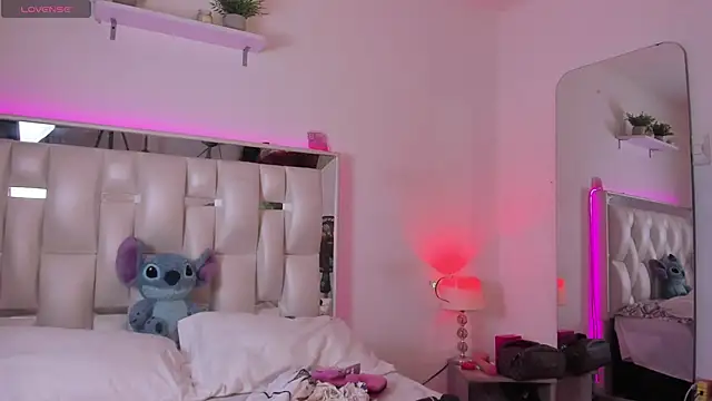 Darlyn tenderhot   online show from 17, 3, 2026