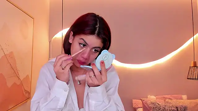 Julieth brown  online show from 22, 2, 2026