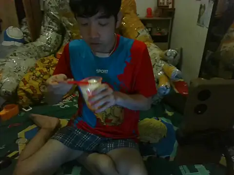 Snapshot of moaman190 chatting on 7, 10, 2025 moaman190 online show from 7, 10, 2025