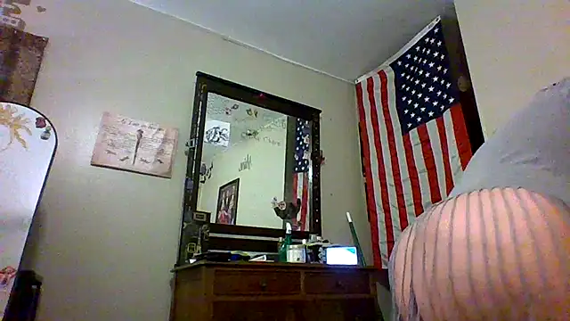 Bored Grandma online show from 2, 10, 2025