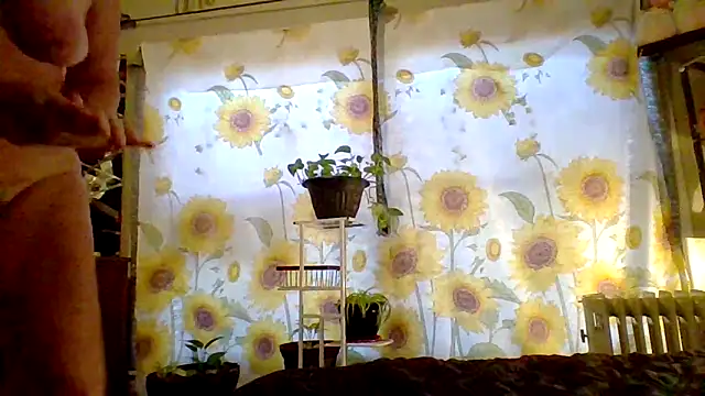 Bored Grandma online show from 13, 12, 2025