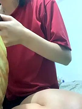 Snapshot of Ly-ny chatting on 18, 11, 2025 Ly-ny online show from 18, 11, 2025