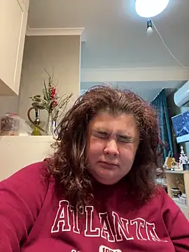 Snapshot of AliceCurlyX chatting on 28, 11, 2025 AliceCurlyX online show from 28, 11, 2025