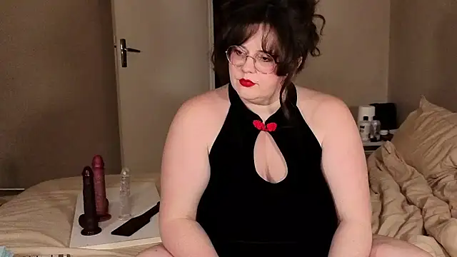 BBWLiLoo online show from 19, 4, 2026