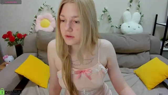 Sylvia Ortiz online show from 18, 3, 2026